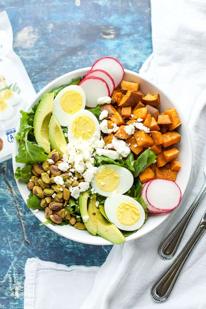 Spiced Sweet Potato and Kale Salad with lemon garlic dressing. #gltuenfree seasonalcravinging.com