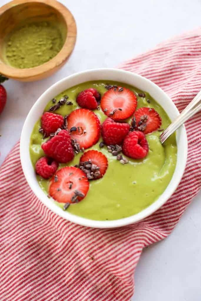 matcha smoothie bowl and the ultimate gluten free food list