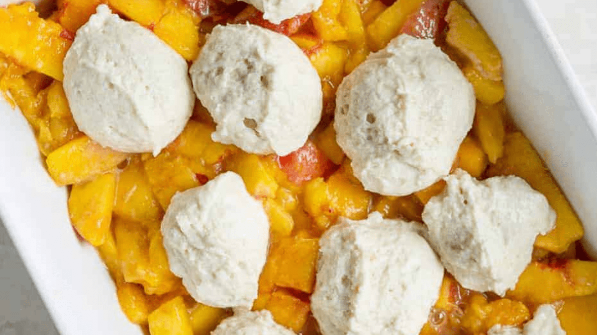 Vegan Peach Cobbler