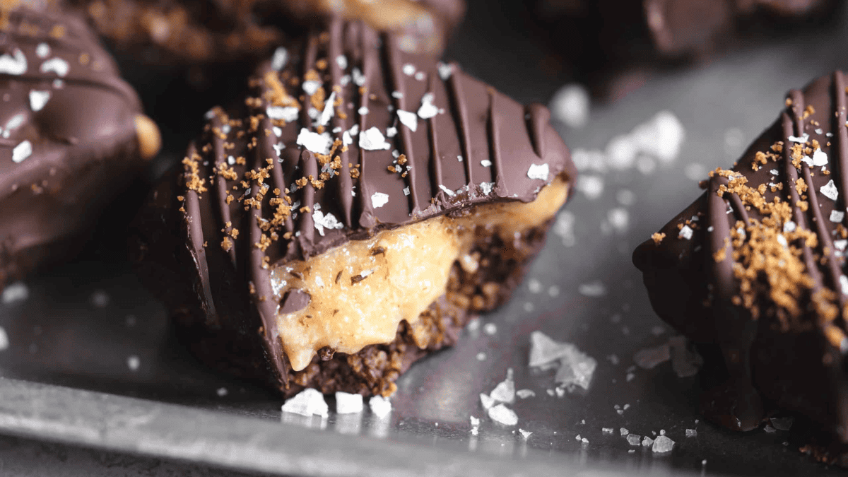 Vegan Salted Caramel Brownie Bites