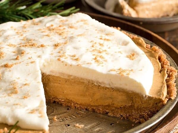 No bake gingerbread pie from a baking tray. 